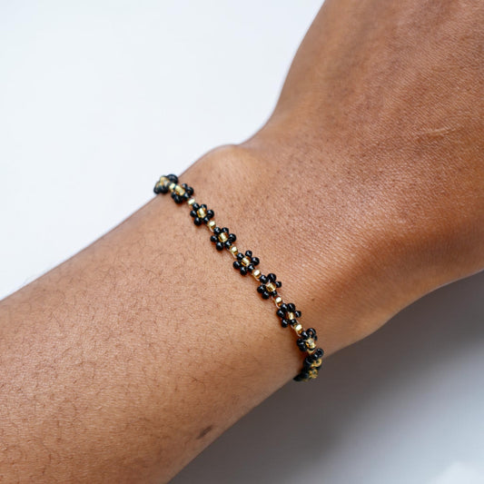 Black Daisy Bracelet